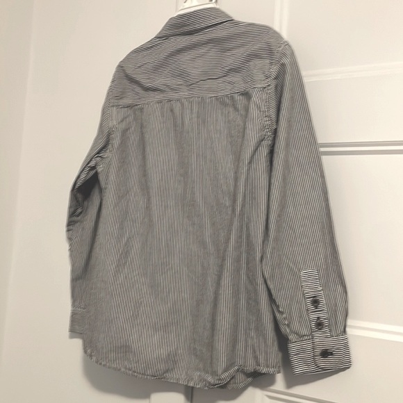 EUC Krickets boy’s long sleeve shirt  Size 10 - Picture 6 of 6